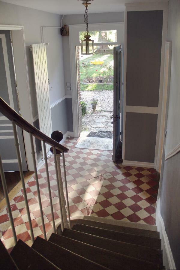 La Tourelle Bed & Breakfast Vascoeuil Luaran gambar