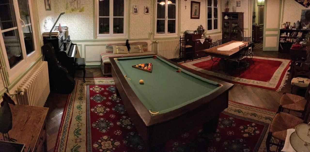 La Tourelle Bed & Breakfast Vascoeuil Luaran gambar